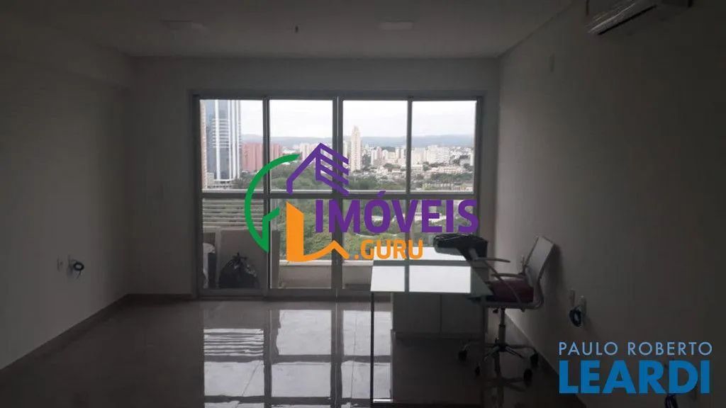 CONJ. COMERCIAL - BARRA FUNDA - SP