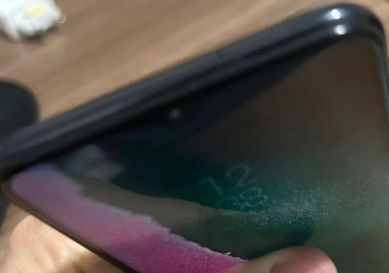 Vendo Celular Samsung M20 - Foto 2