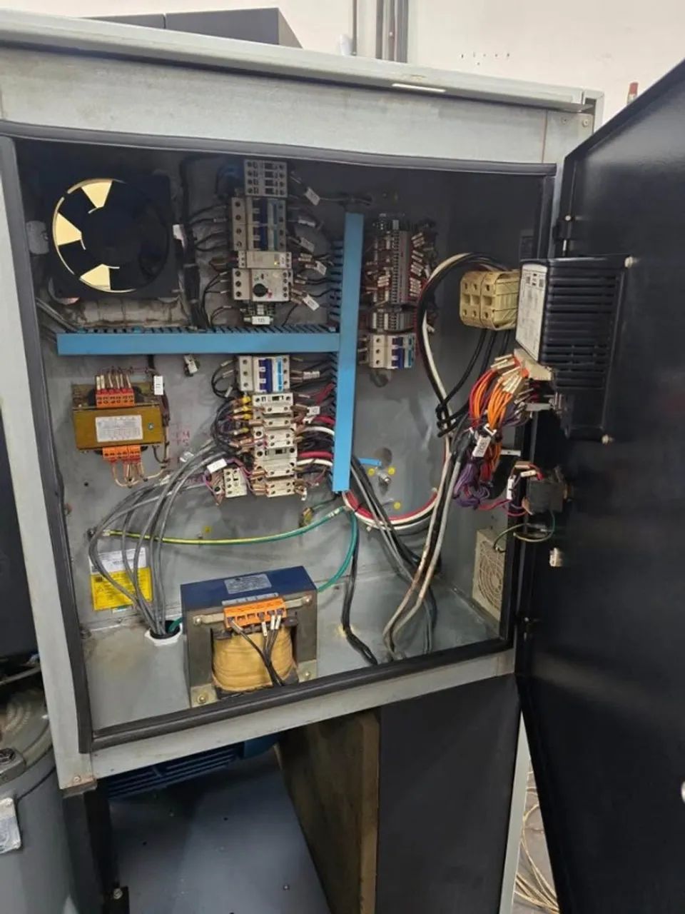 Compressor de ar parafuso 40HP - Foto 3