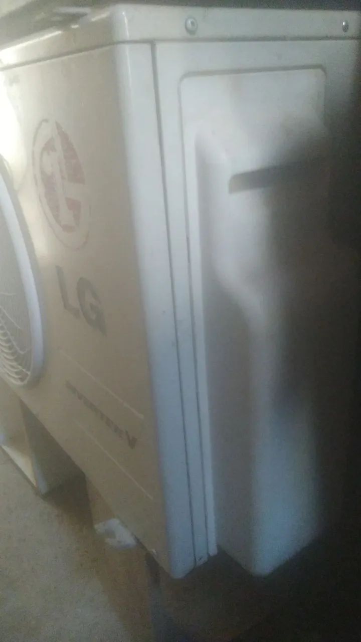 Ar condicionado 18mil btus Lg  - Foto 2