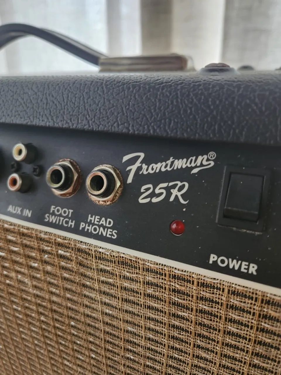 Cubo FENDER FRONTMAN 25R - Instrumentos musicais - Atiradores