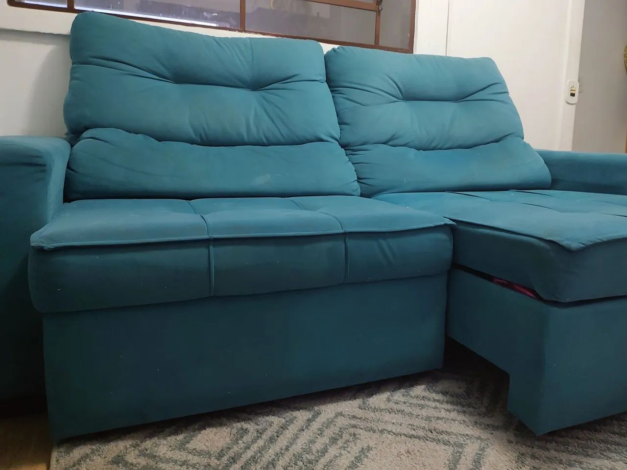 Sofa 2 assento 3 lugares com baú 
