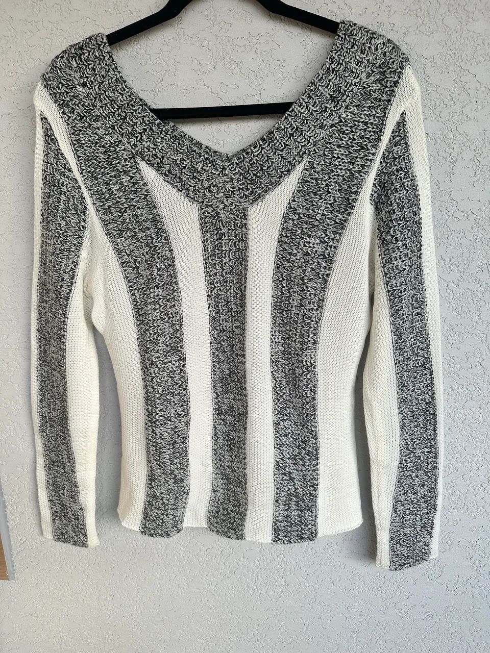 Blusa tricô feminina listrada  - Foto 3