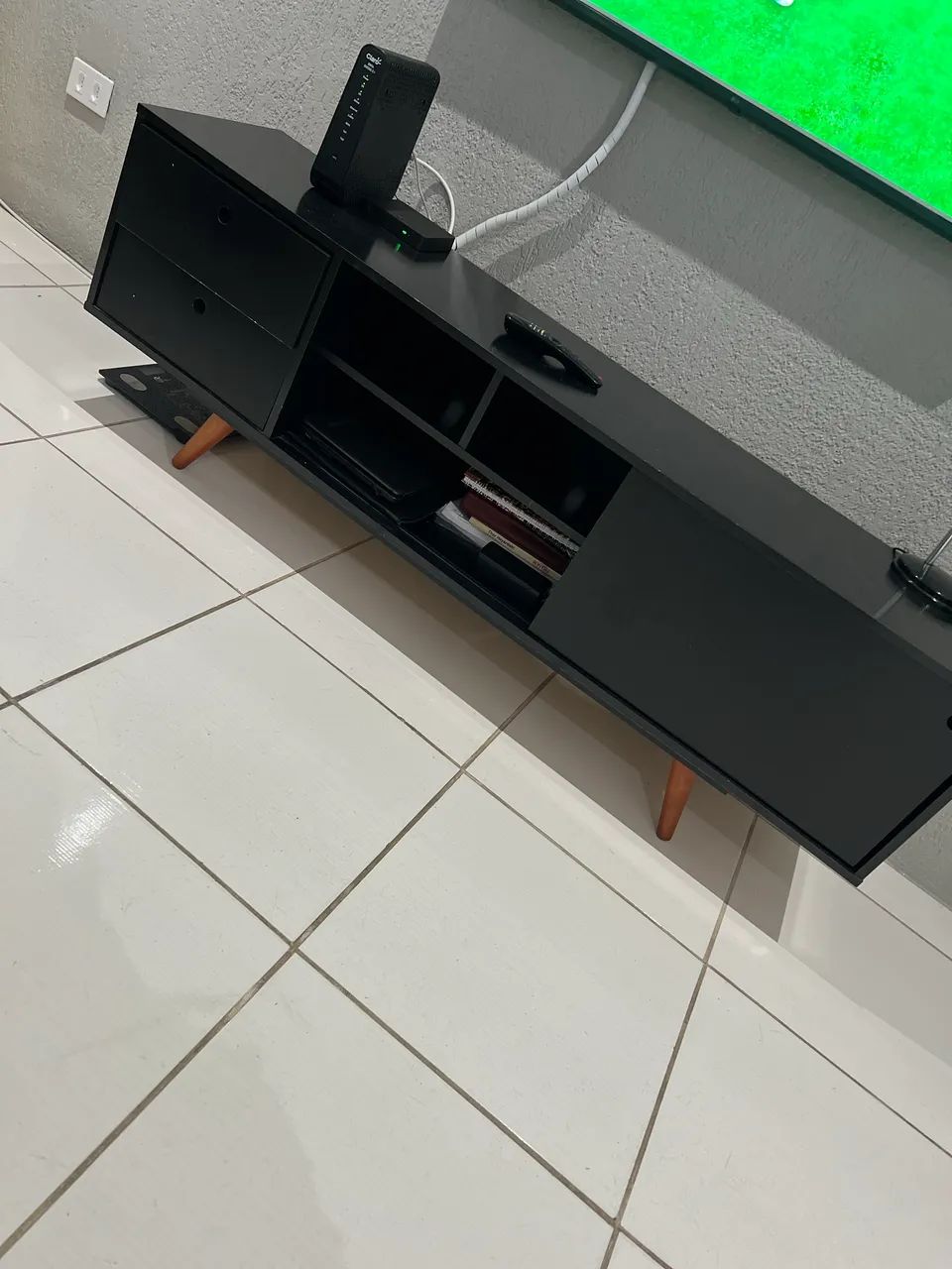 Rack preto retrô 