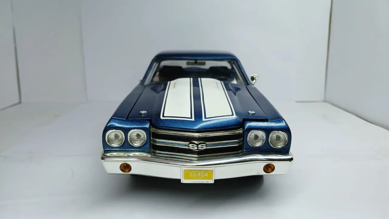 Miniatura El Camino SS 454 1970 1/18 - Hobbies e coleções - Vila