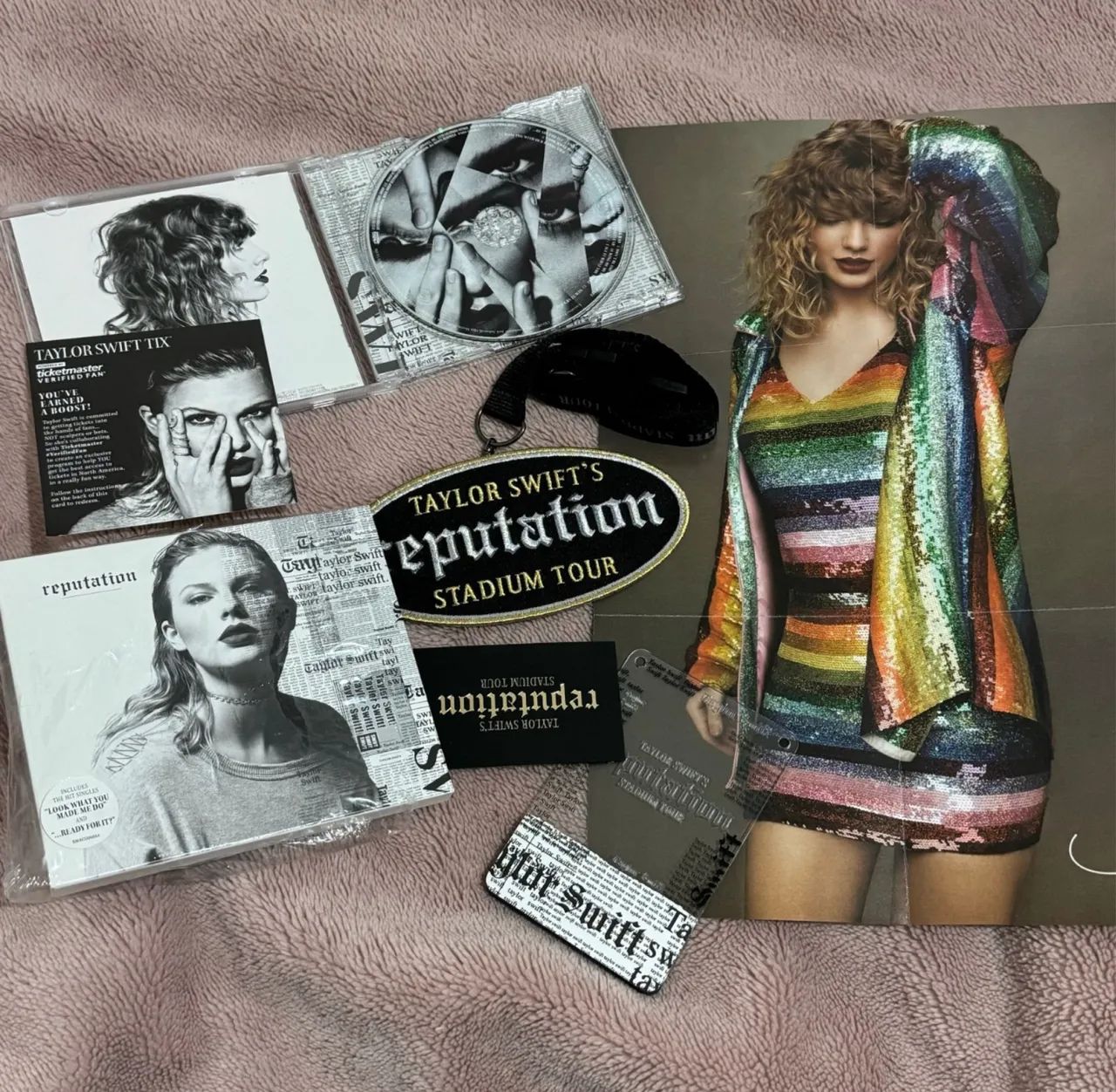 Taylor Swift Reputation - Itens do Box VIP 2017 - CDs, DVDs etc
