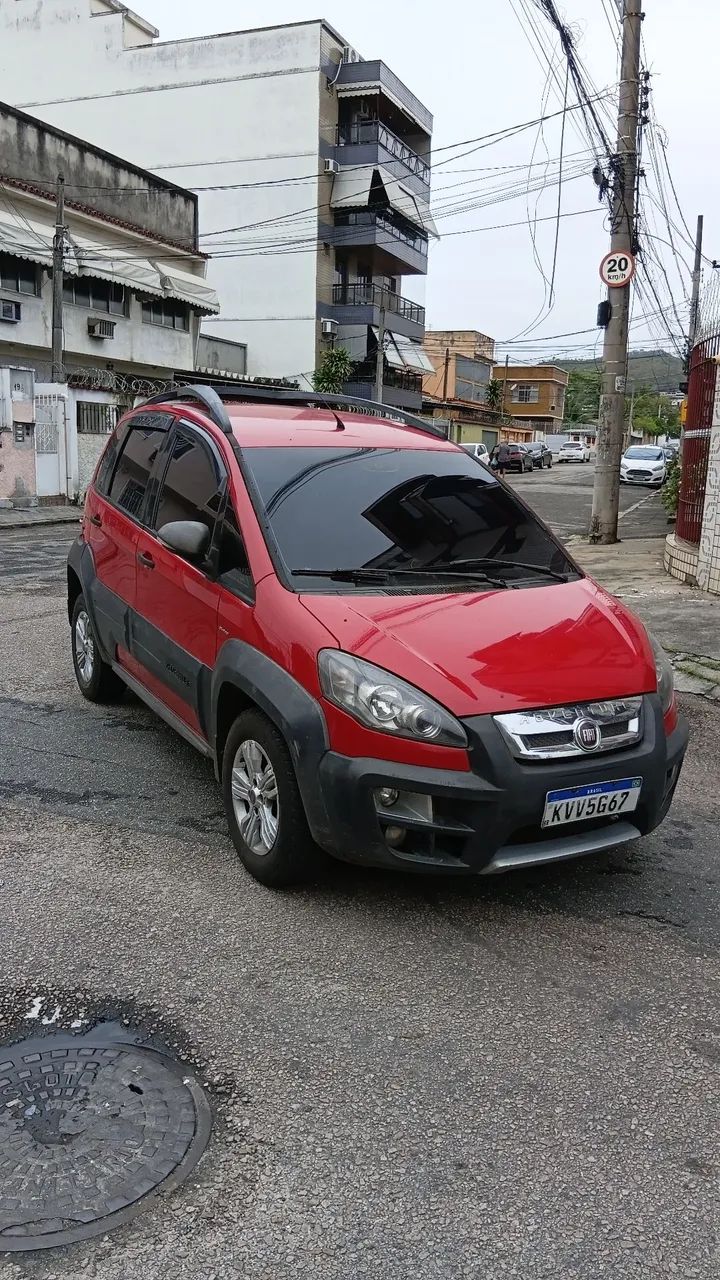 Fiat Idea Adv./ Adv.lock.dualogic 1.8 Flex 5P 2013 - Foto 3