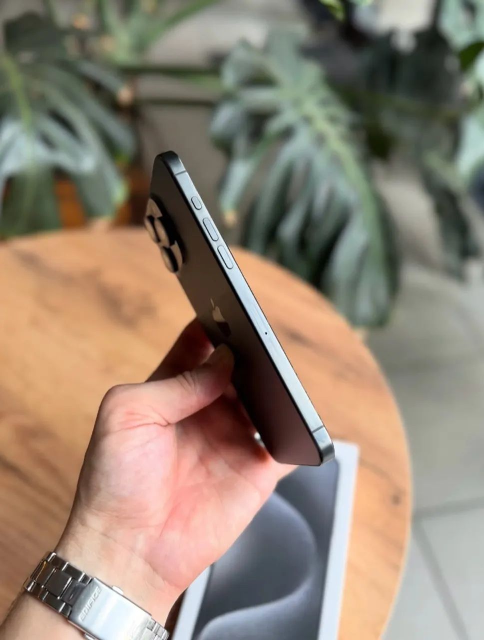 IPhone 15 Pro Max - 256gb - Foto 5