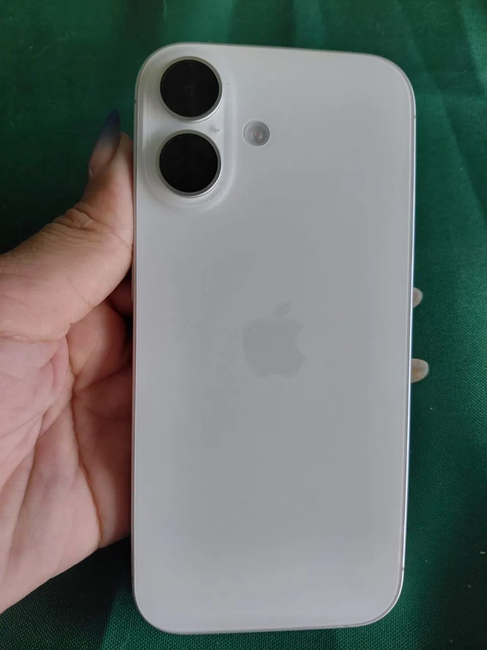iPhone 17