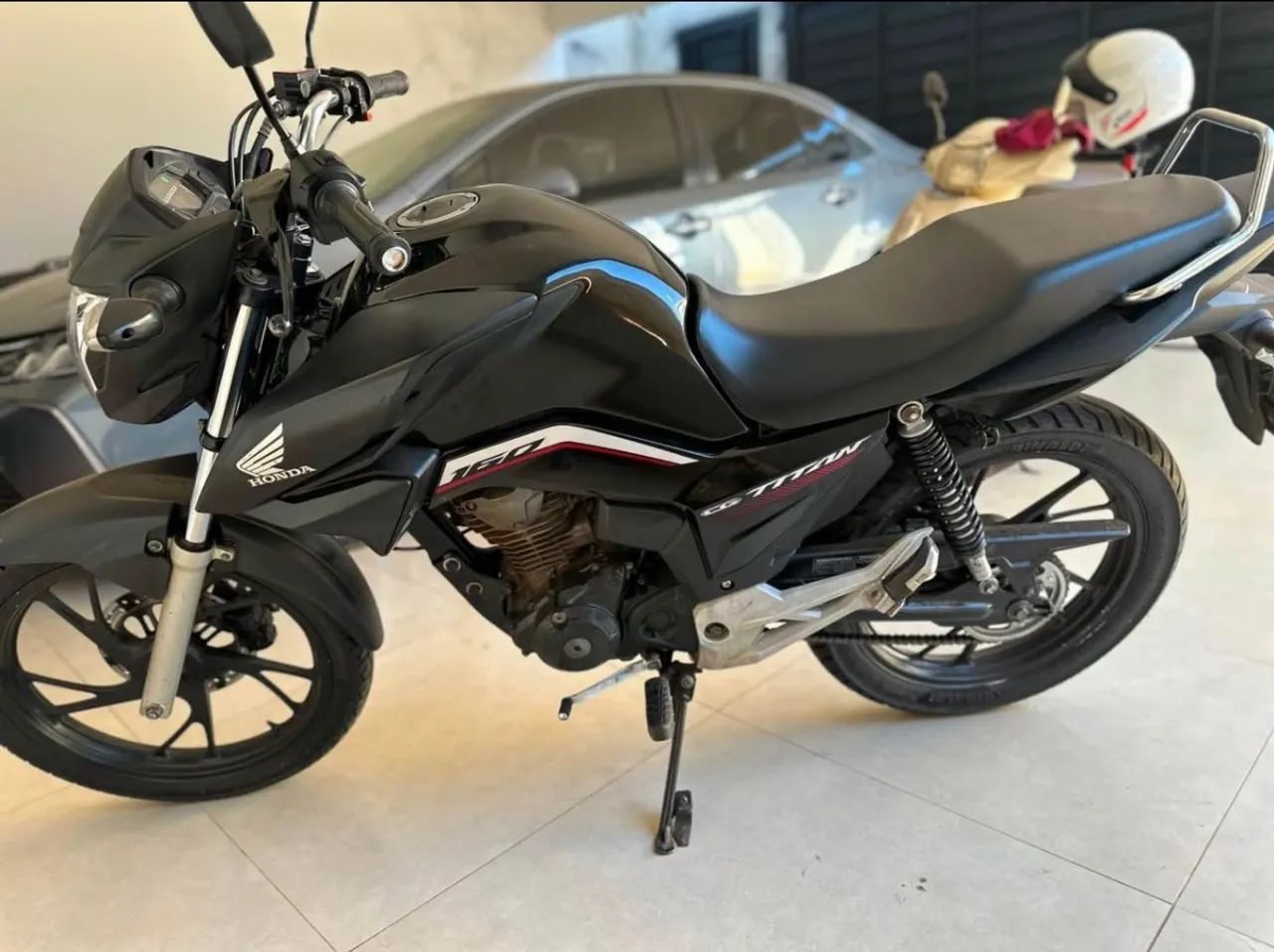 Vendo titan 2024  - Foto 2
