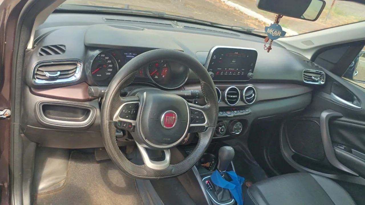 Fiat Cronos Precision 1.8 16V Flex Aut. 2019 - Foto 2
