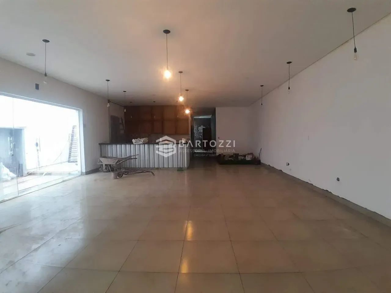 SALÃO/PONTO COMERCIAL AV PRES KENNEDY SCSUL