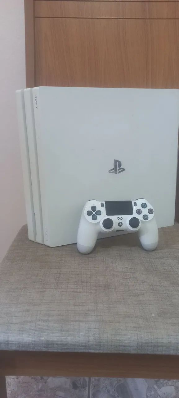 Ps4 pro branco 1tb 