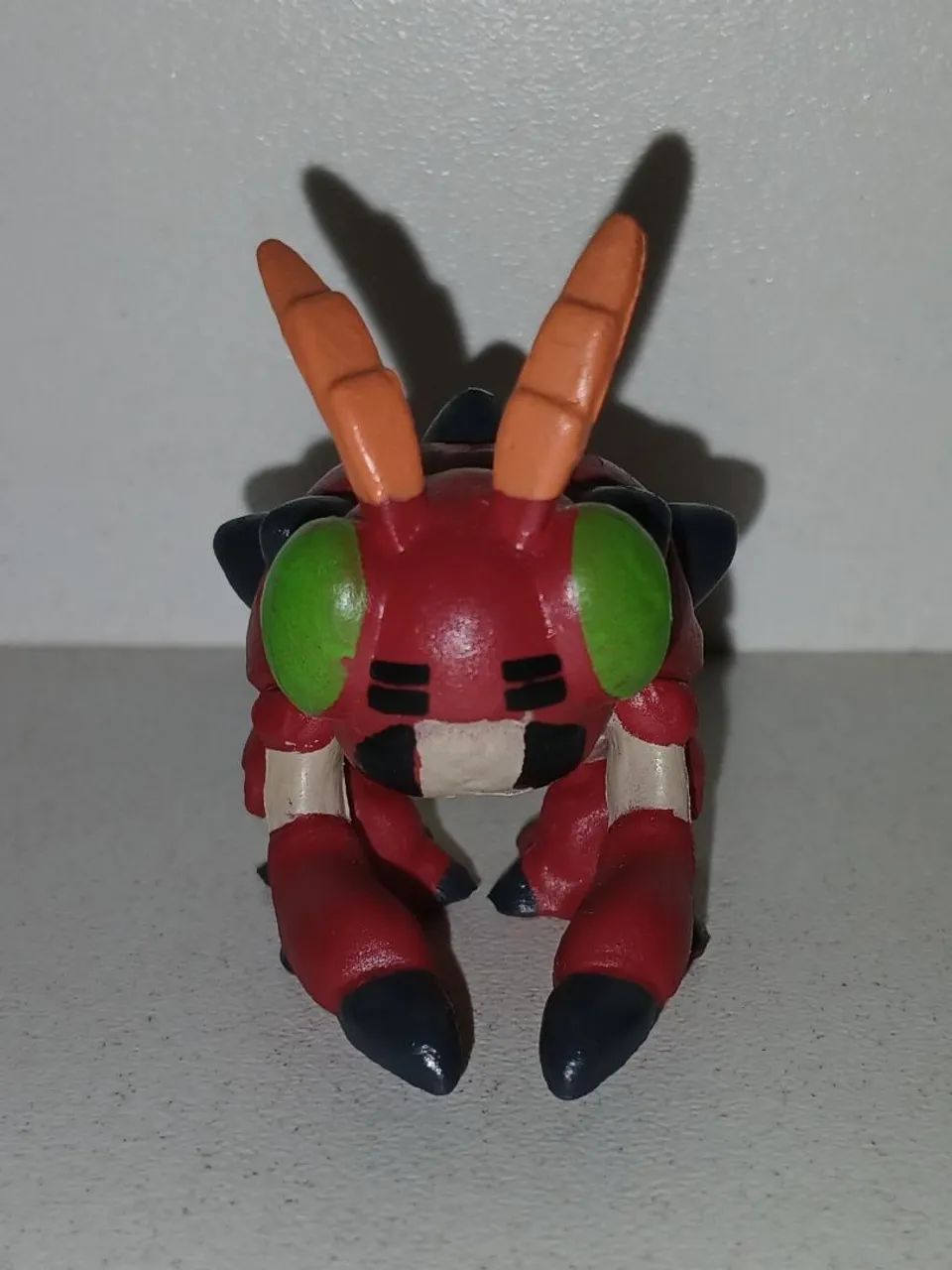 BONECO MINIATURA DIGIMON TENTOMON