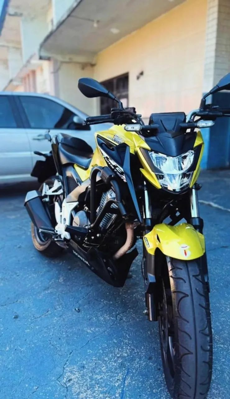 CB Twister 300f ABS - Foto 2