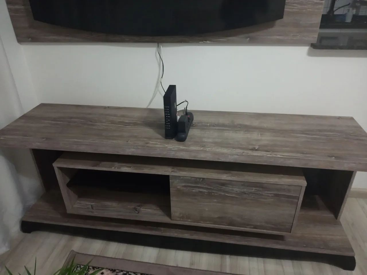 Rack com painel 
