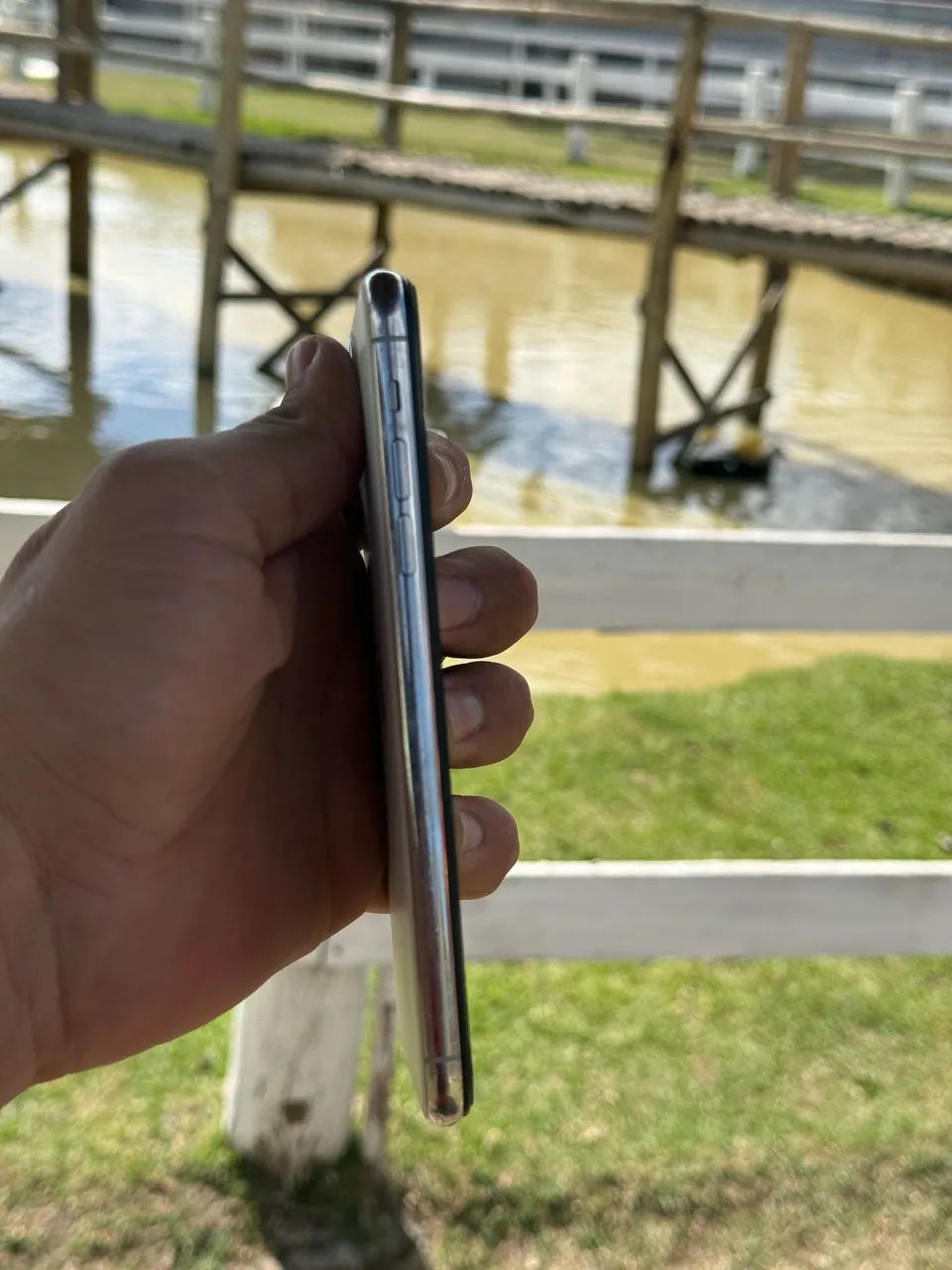 IPhone 11 Pro Max 256g - Foto 3