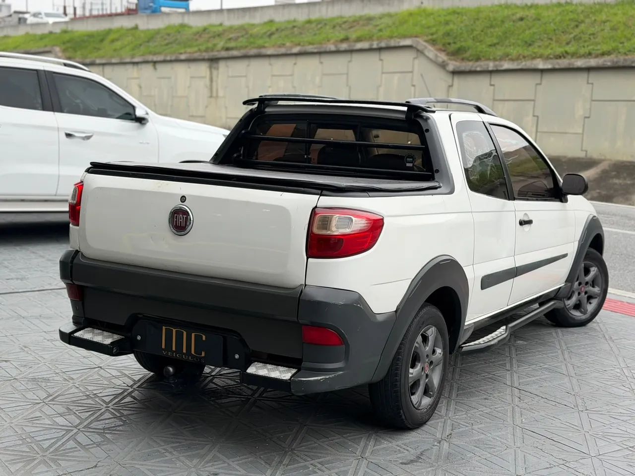 Fiat Strada Working 1.4 MPI Fire Flex 8V CD 2015 - Foto 4