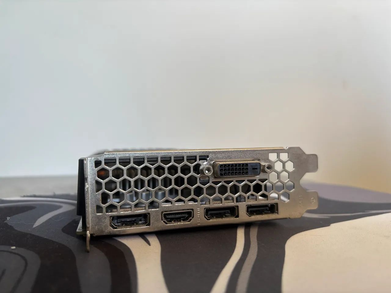 GTX 1060 6gb PNY perfeito estado  - Foto 2