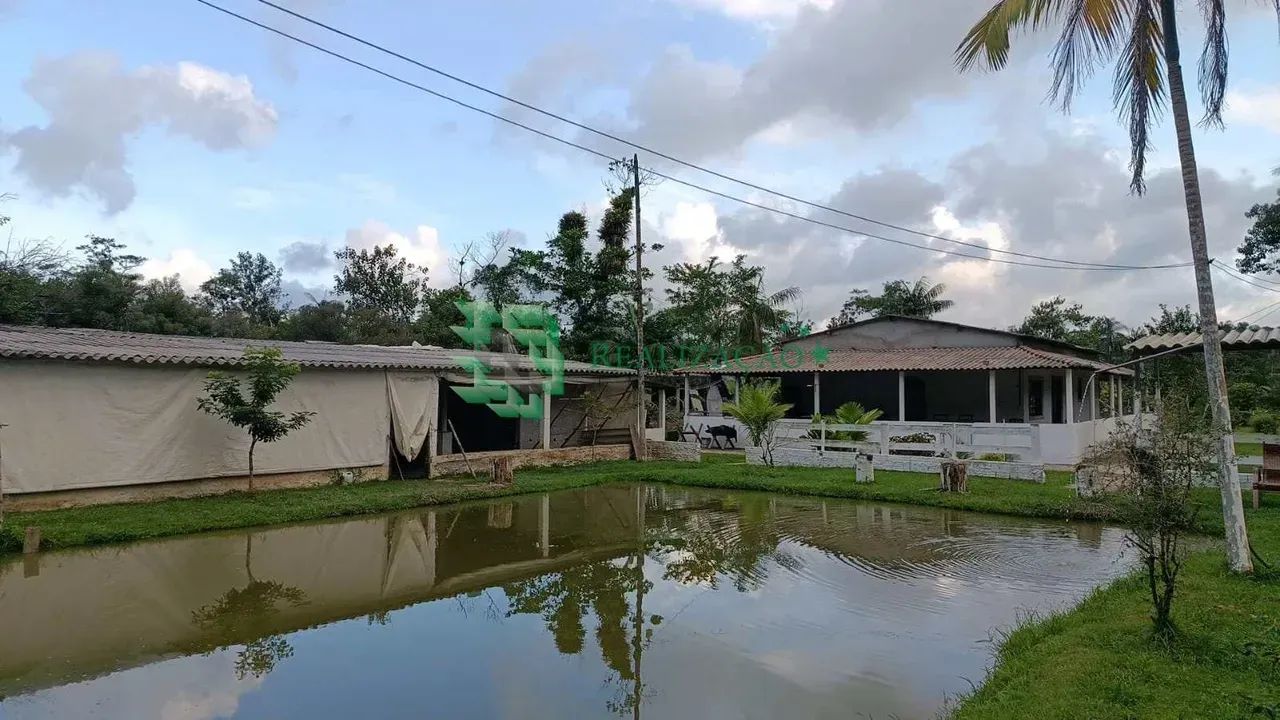 Chácara com Casa de 4 Dormitórios e 4 Tanques de Peixes - Foto 2