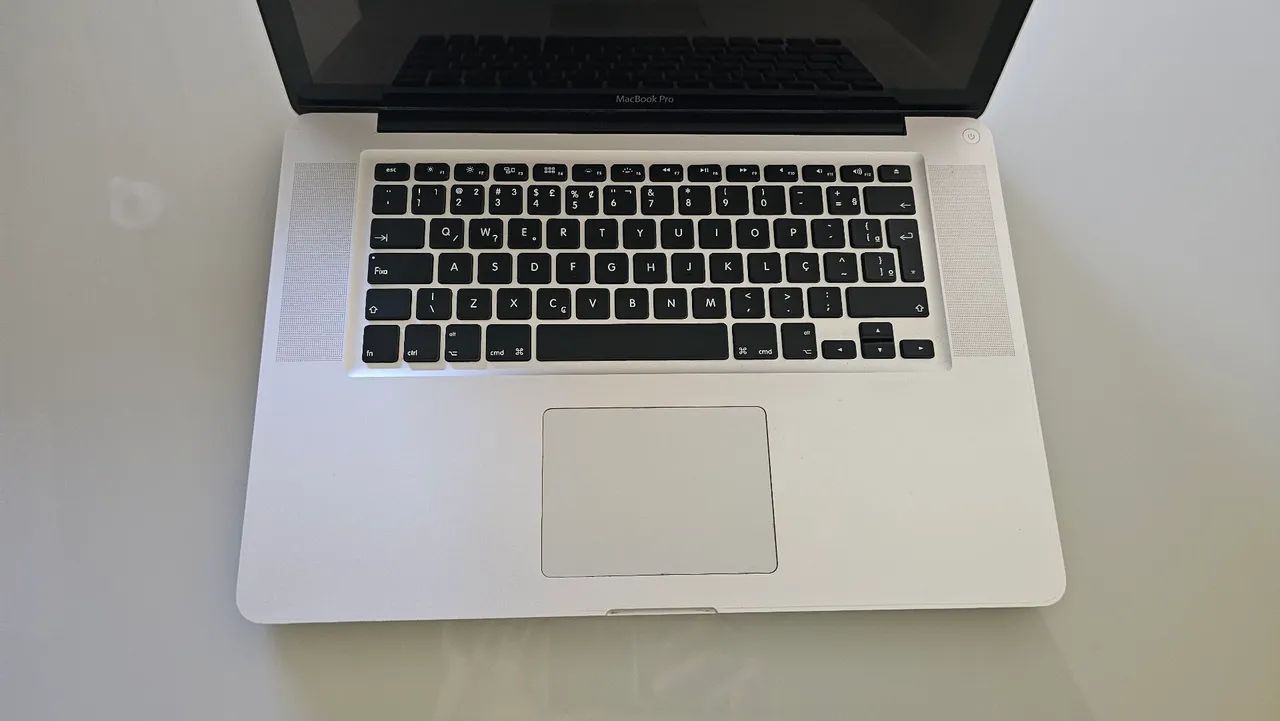 Macbook Pro 15" 2011 i7 quad 8gb SSD bateria nova - Foto 3