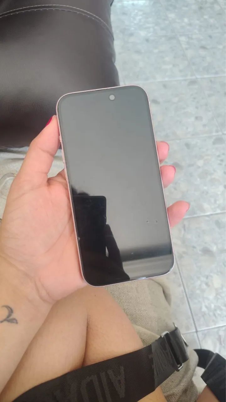 iPhone 15 - Foto 2