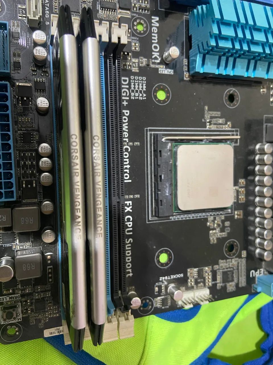 Kit Fx 9590 + placa mãe e 16gb de ram 