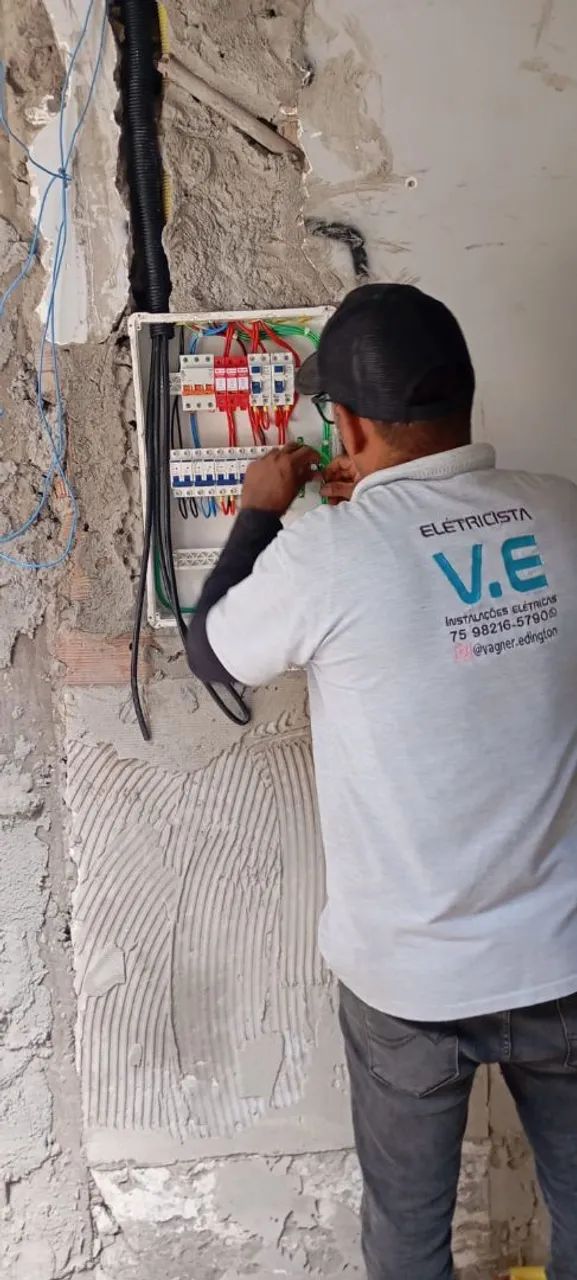 V.E INSTALAÇÕES SERVIÇOS ELÉTRICOS/ELETRICISTA  - Foto 5