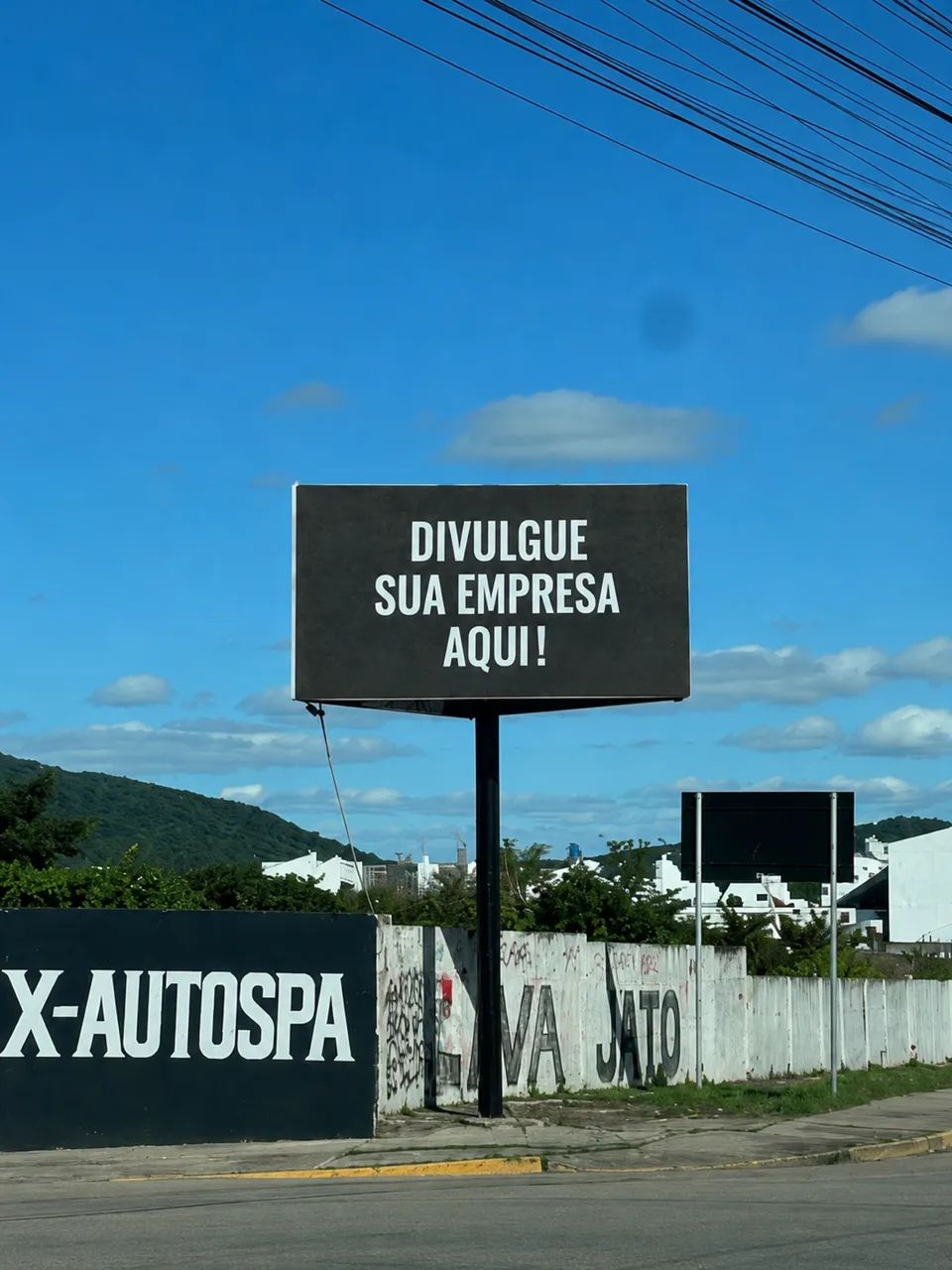 Outdoor para divulgação  - Foto 2