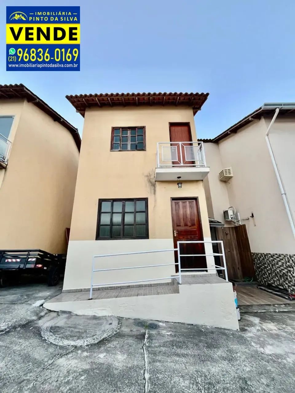 Duplex com 2 quartos em Pacheco - São Gonçalo - RJ