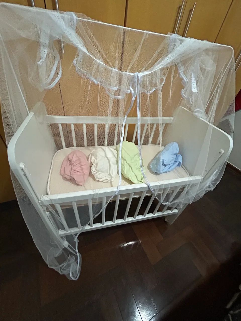 Mini berço completo + lençóis e colchão  - Foto 3