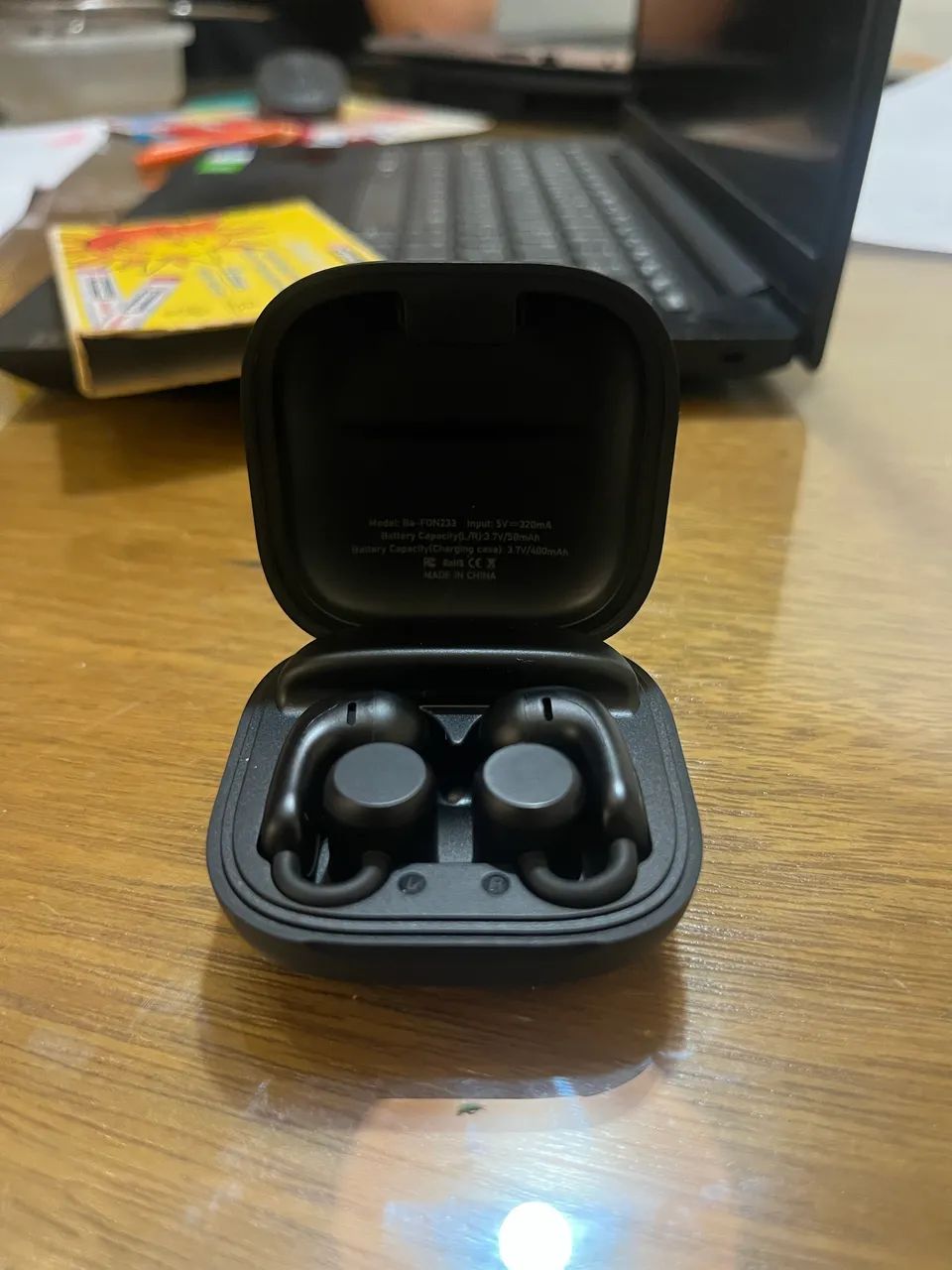 Fone de ouvido Bluetooth open ear Basike