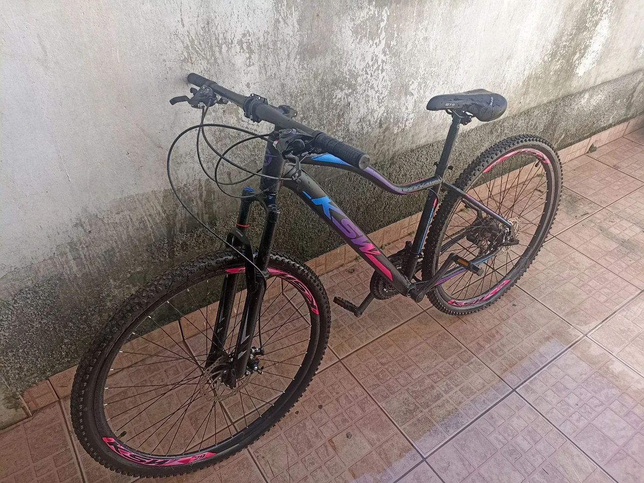 VENDO BICICLETA ARO 29 - EM PERFEITO ESTADO!