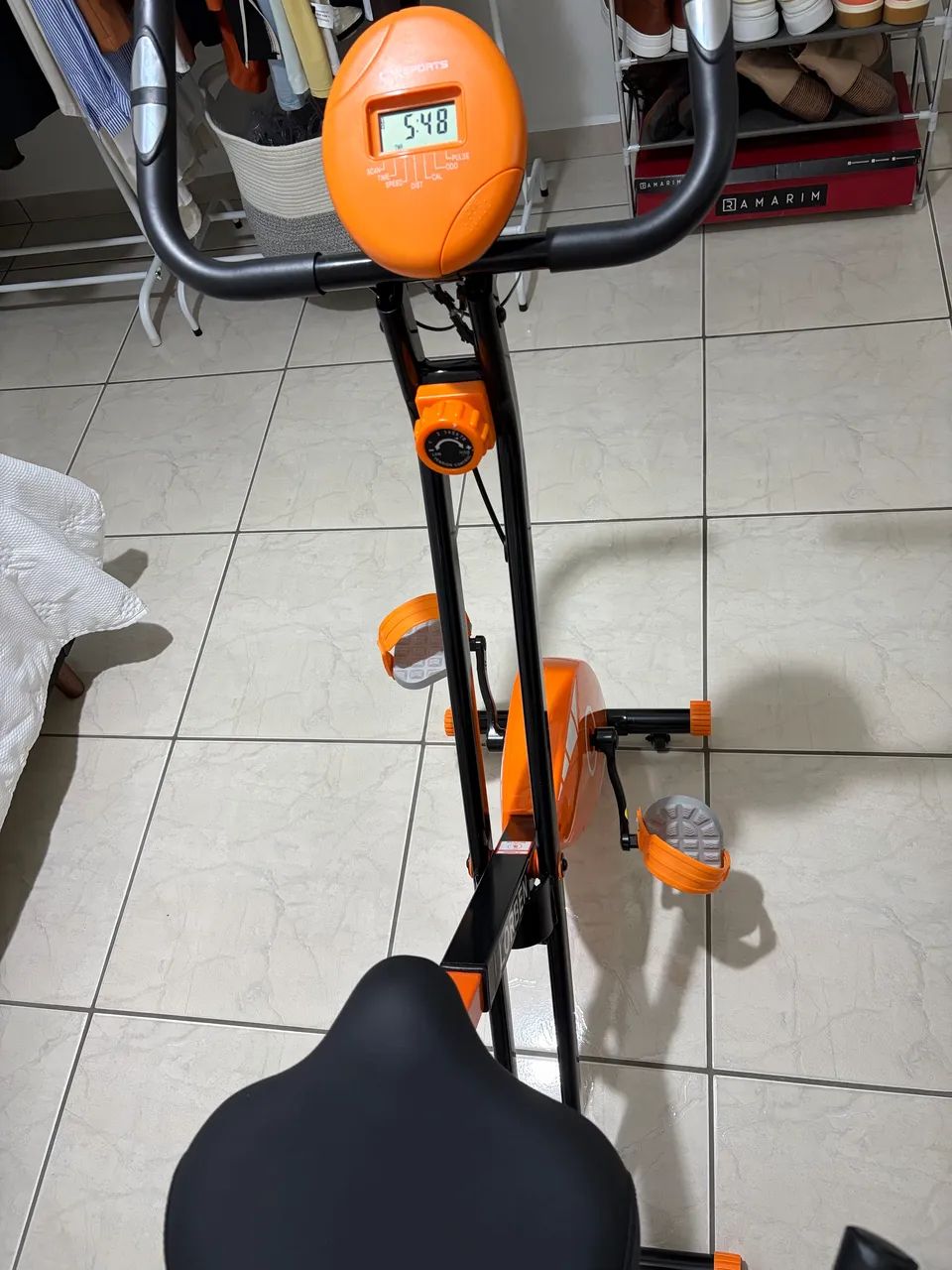 Bicicleta de academia 