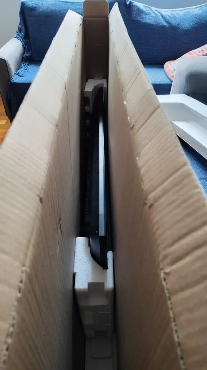 TV LED Smart Slim UHD 4K<br>com Pixel Plus Ultra HD - Foto 3