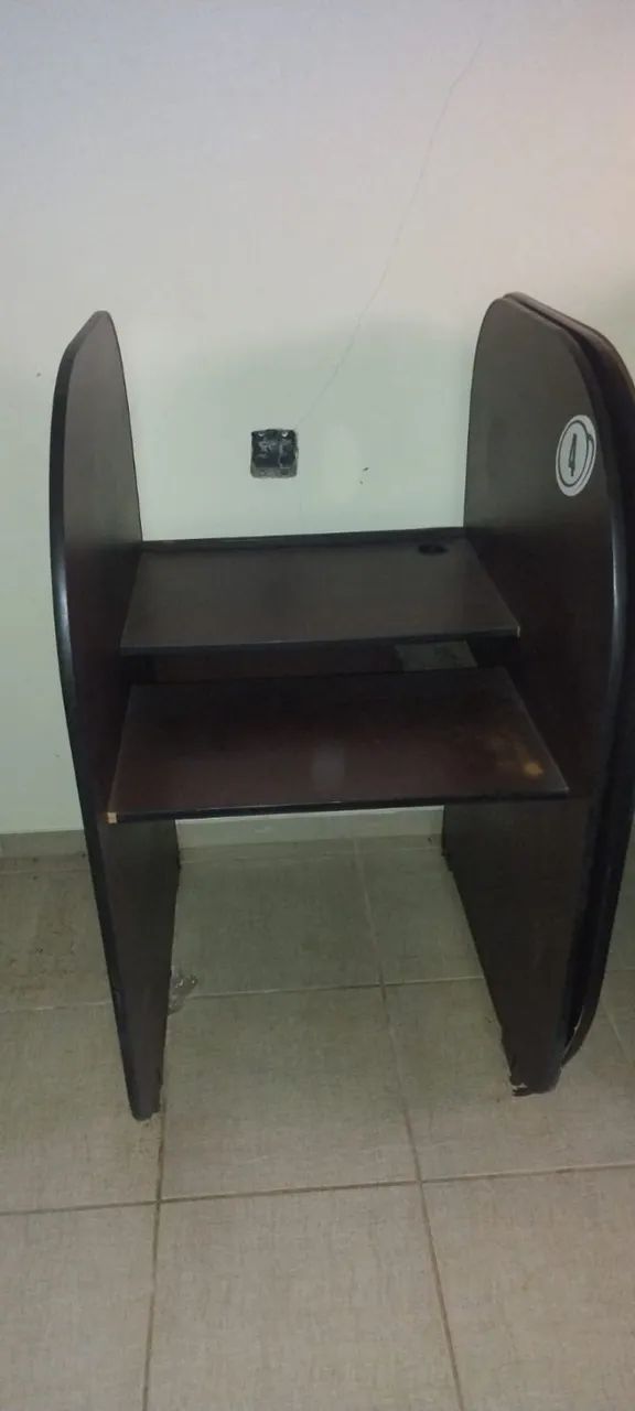 Baia de informática (Gabinete para estudo)