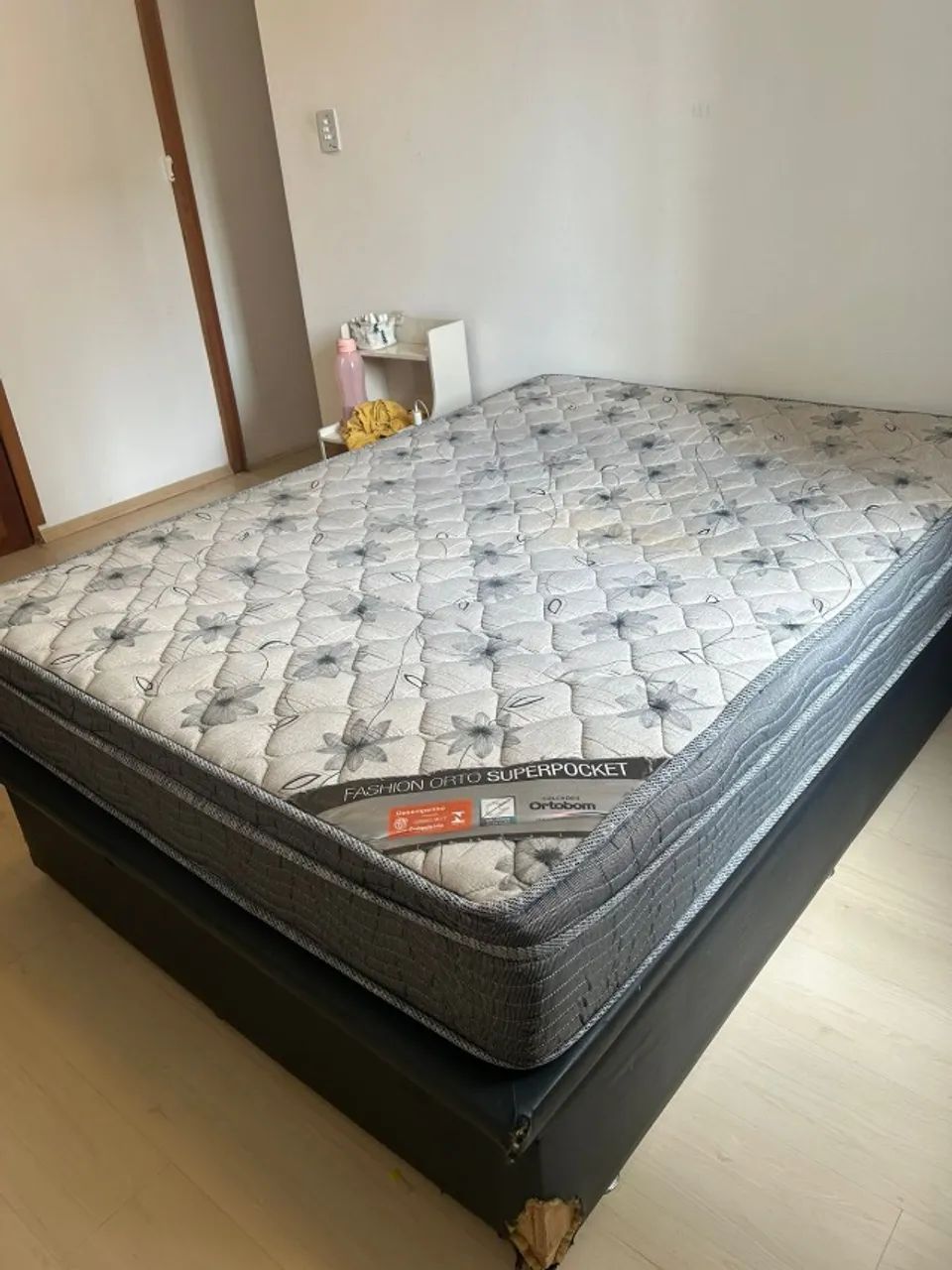 Cama Baú Casal com Colchão Ortobom / Em bom estado - Foto 4