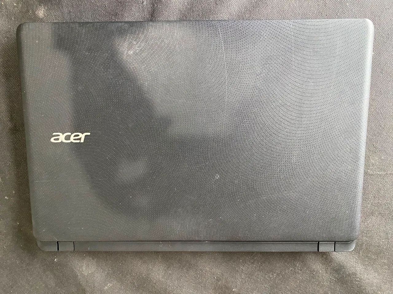Notebook Acer Aspire ES1-572 - Foto 2