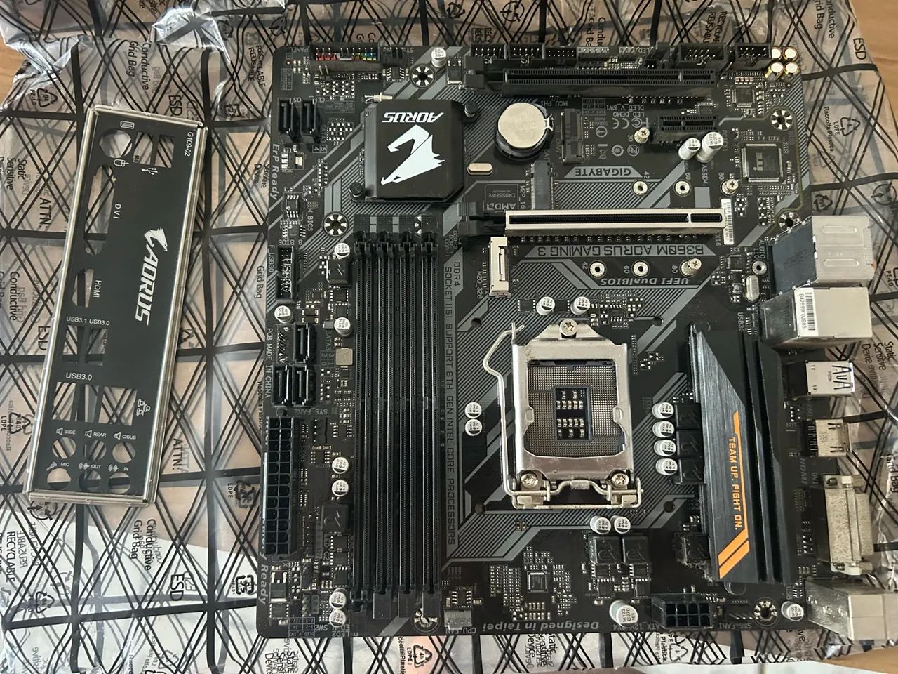 Placa mãe aorus b360m gaming 3
