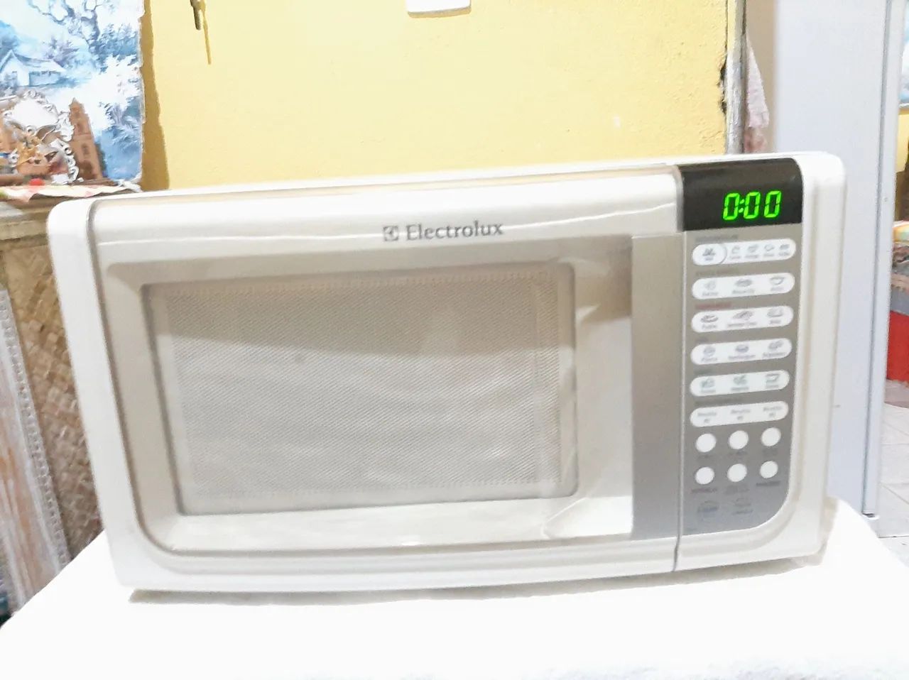 Micro-ondas Electrolux Mod. Mef41 - 31 Litros 220V