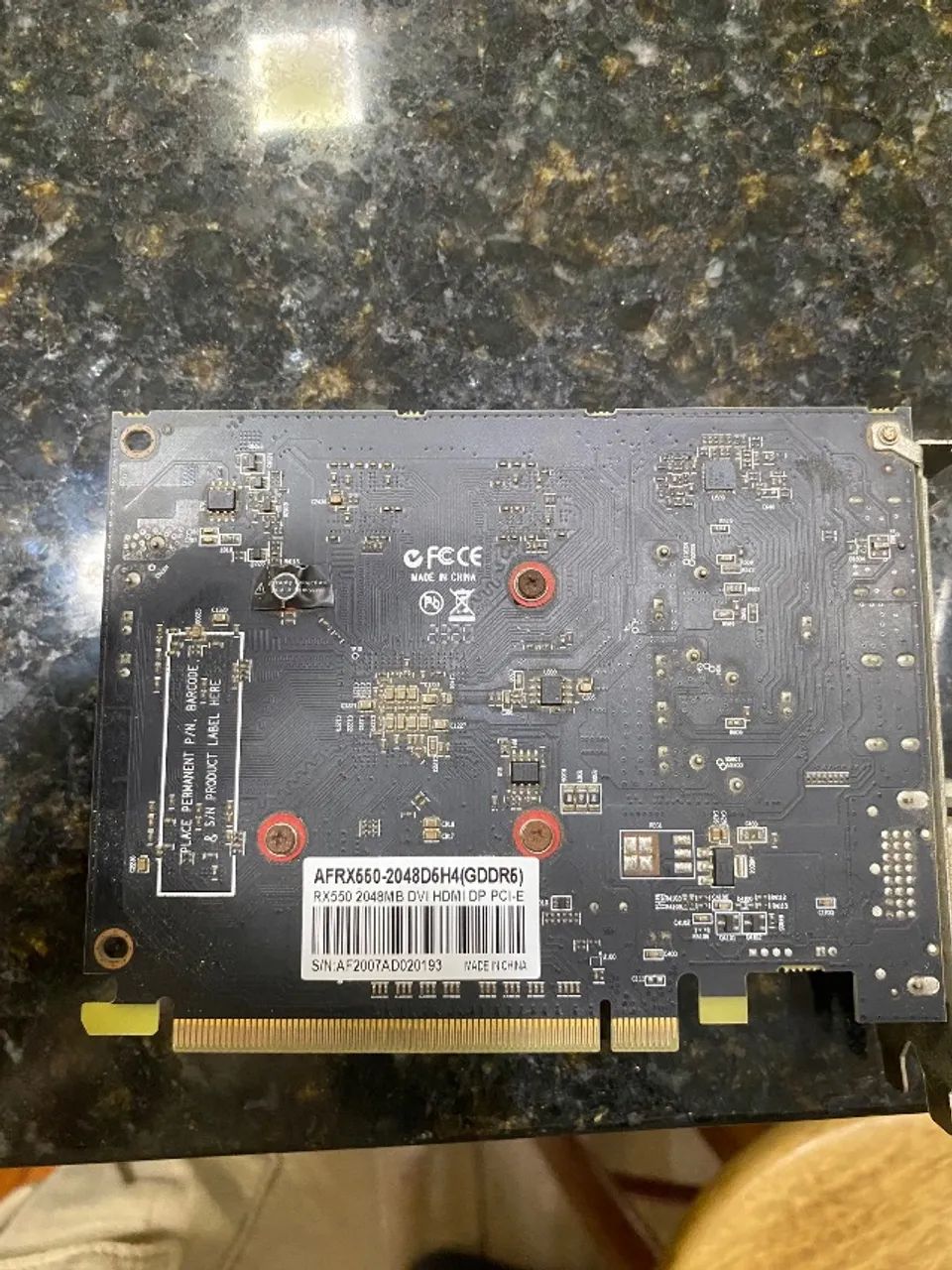 placa de vídeo afox amd radeon rx 550 4gb - Foto 3