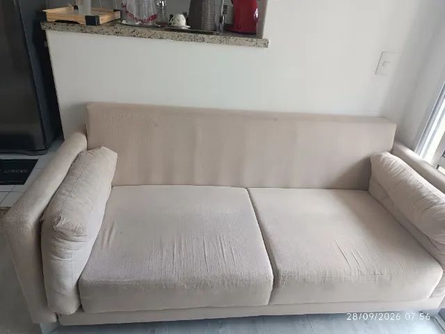 Sofá de 2 lugares 2 metros