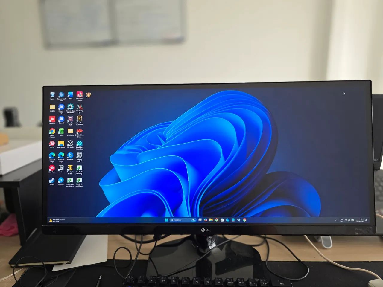 Monitor LG LED IPS UltraWide 25 polegadas 