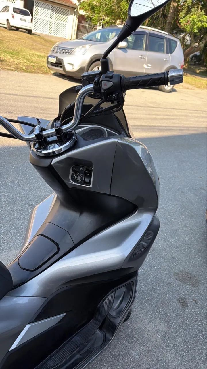 Honda - PCX  - Foto 2