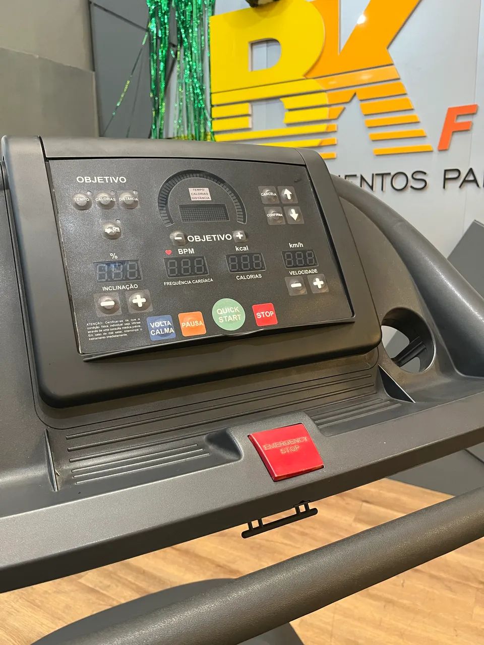 Esteira Technogym Jog500  - Foto 3