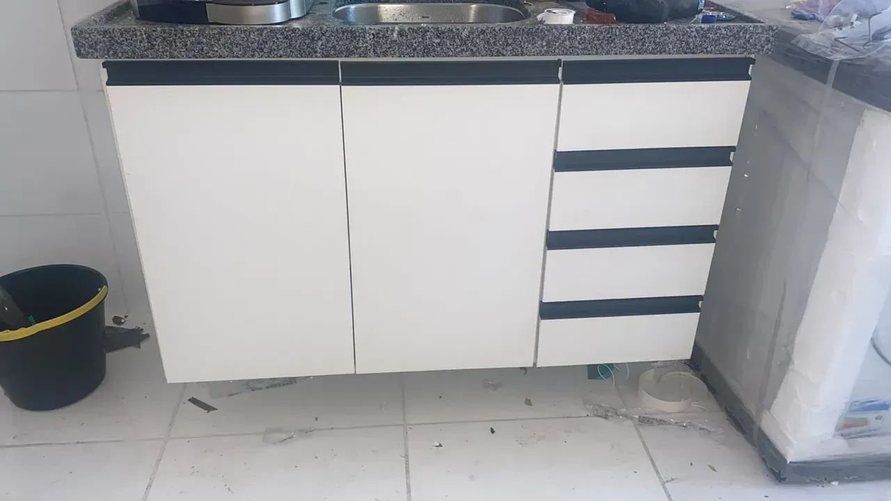 ALUGO LINDO APARTAMENTO NO 4 ANDAR ESCADA COM COZINHA PROJETADA com 2 quartos em Eusébio - - Foto 3