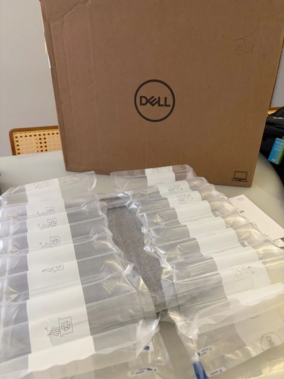 Dell Inspiron 15 3000 i7 - Foto 3