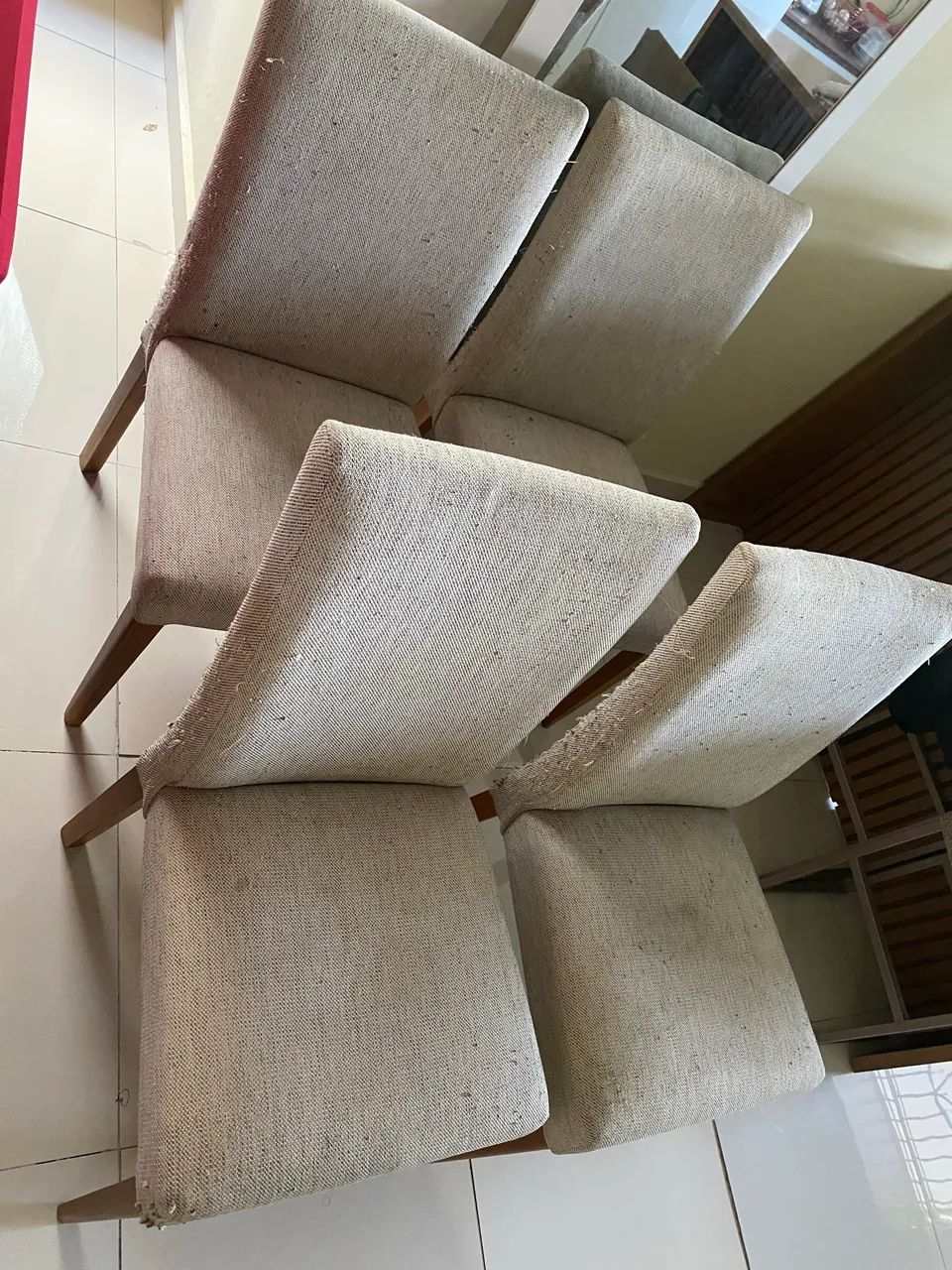 Cadeiras de sala de jantar