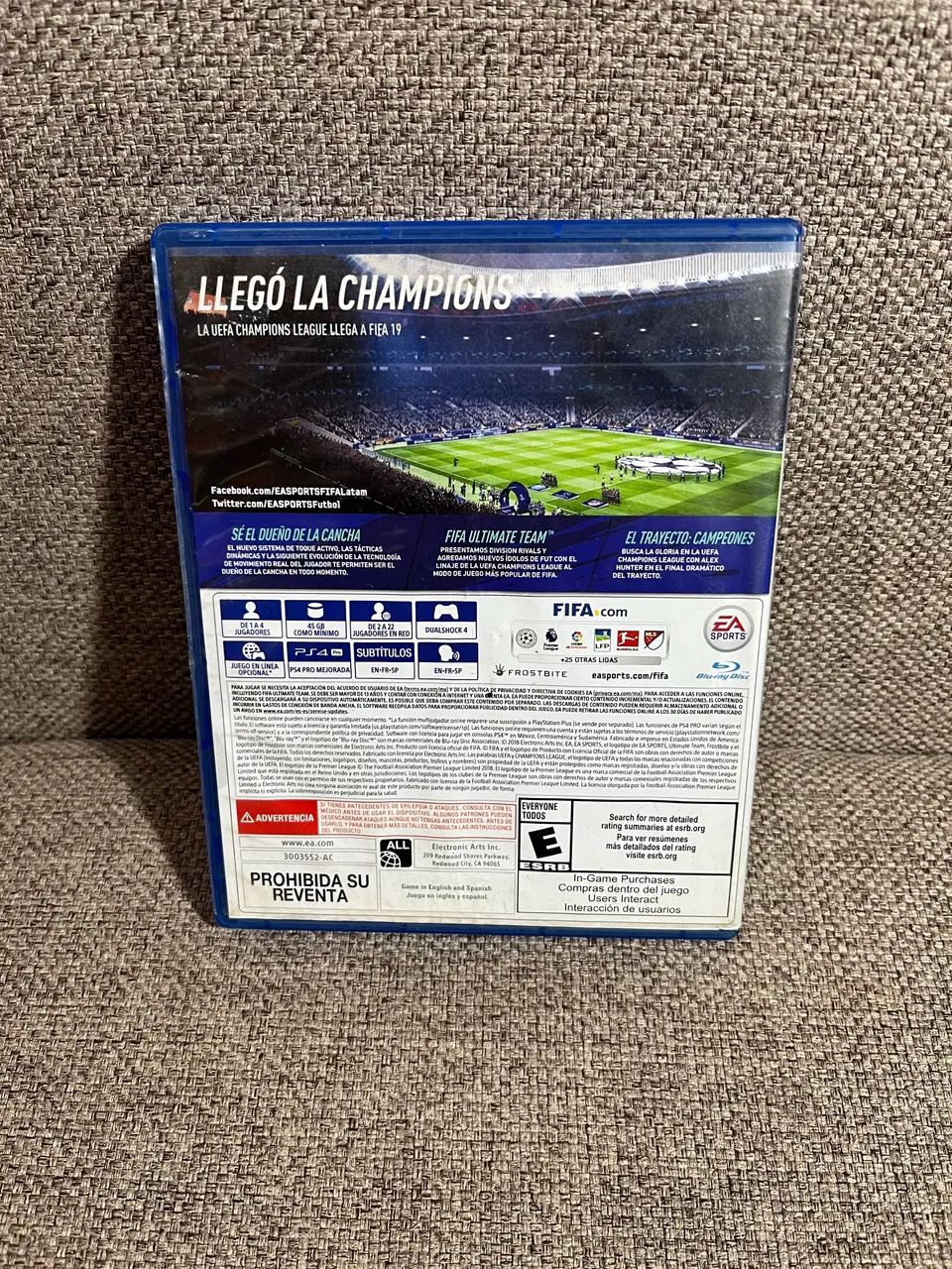 FIFA 19 - PS4 - Excelente estado  - Foto 2