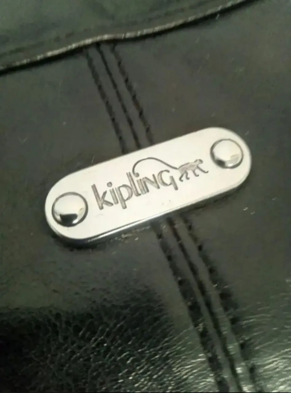 Bolsa Kipling Original de Couro Preta - Foto 2